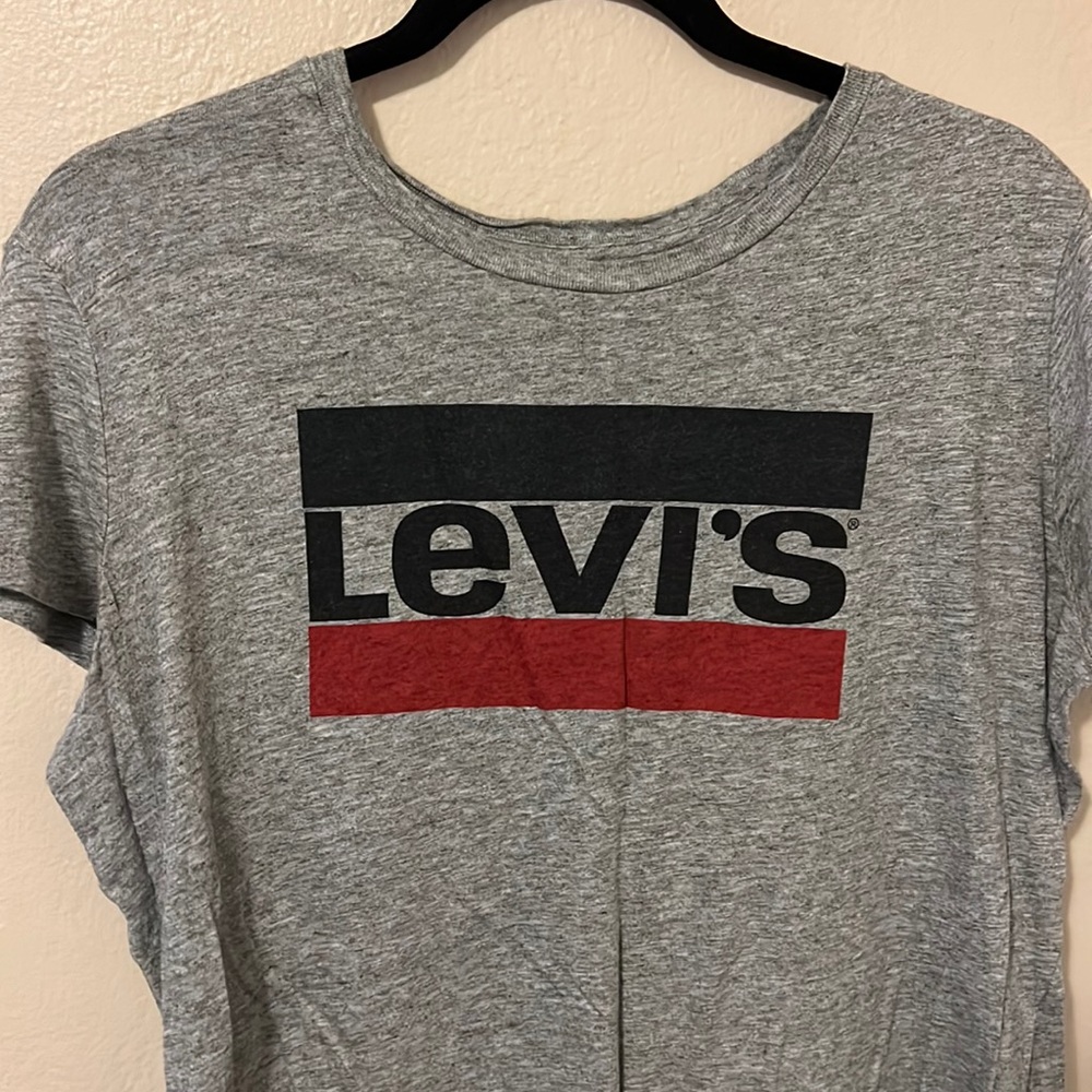 Gray Logo Levi’s Shirt